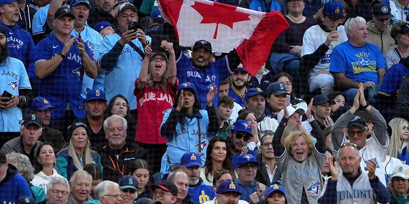 Canadians set aside contempt for tariffs and Trump rhetoric for the love of the Toronto Blue Jays