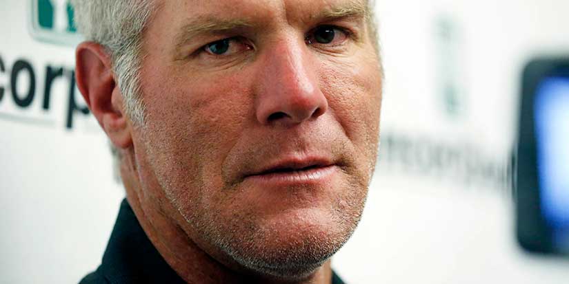 A Mississippi judge removes 1 of Brett Favre's lawyers in a civil case over misspent welfare money