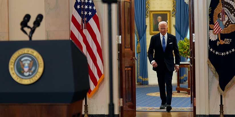 Democrats in Congress are torn between backing Biden for president and sounding the alarm