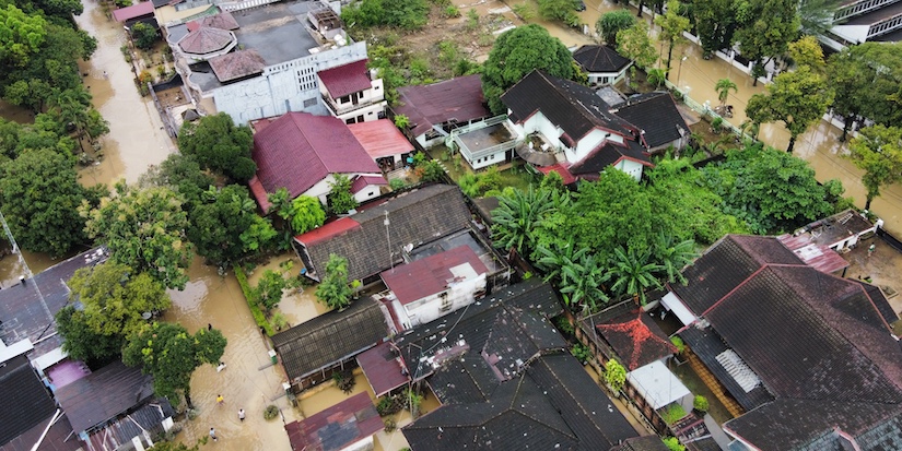 Death toll from floods and landslides on Indonesia's Sumatra island rises to 164