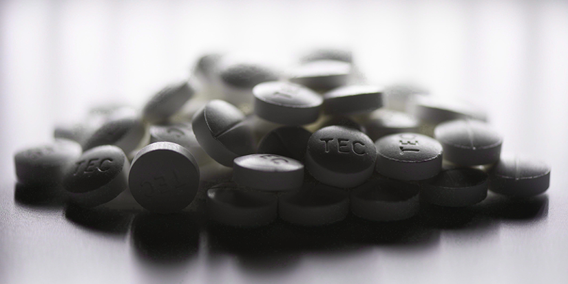 Prescription painkillers shortage in Canada expected to continue into new year