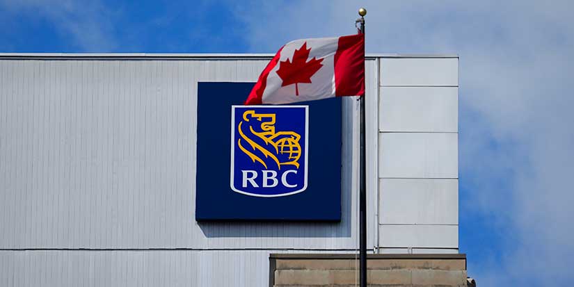 Former bank employee faces charges after allegedly accessing prime minister's data