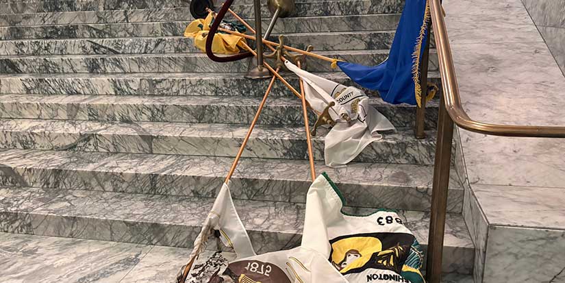 Intruder with mental health issues vandalizes Washington state Capitol