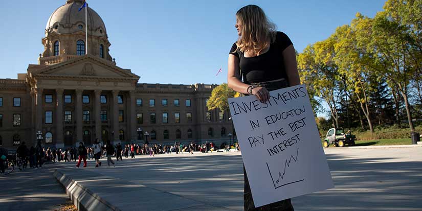 'A big mess': Expert, parents criticize Alberta tool kit for students during strike