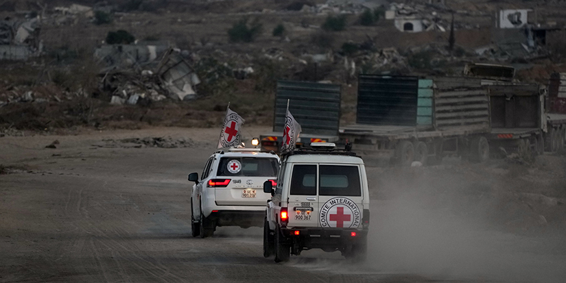 Palestinian militants hand over 2 sets of remains of hostages to Red Cross in Gaza