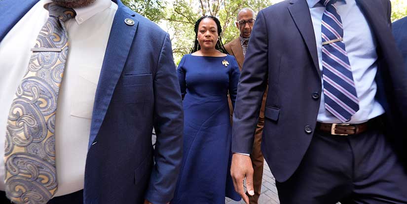 New Orleans mayor appears in court on corruption charges tied to alleged affair