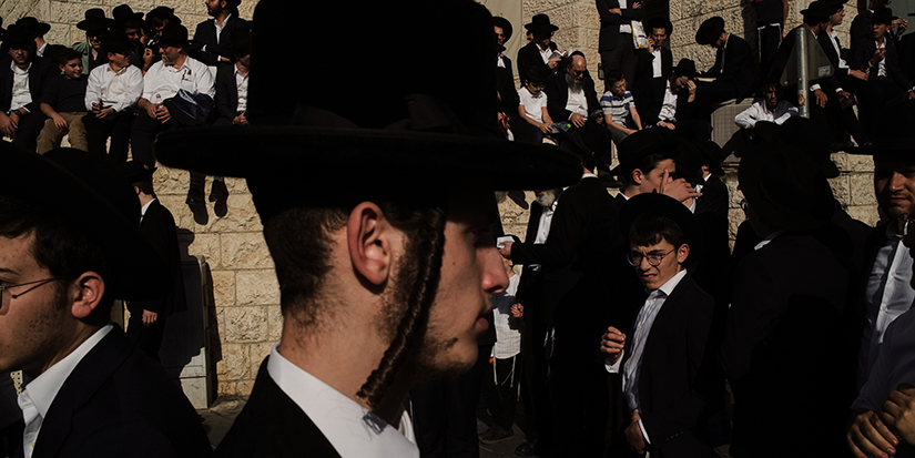 Tens of thousands of ultra-Orthodox Jews protest military draft in Jerusalem